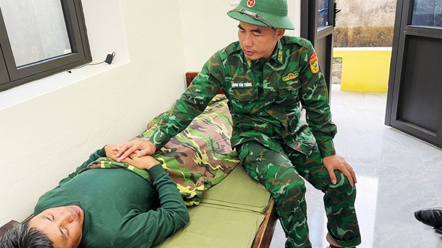 Helicopters to be deployed in search for 10 missing off central Vietnam